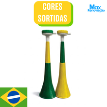 Carregar imagem no visualizador da galeria, Corneta Brasil Barulhenta – Acessório do Torcedor da Copa do Mundo
